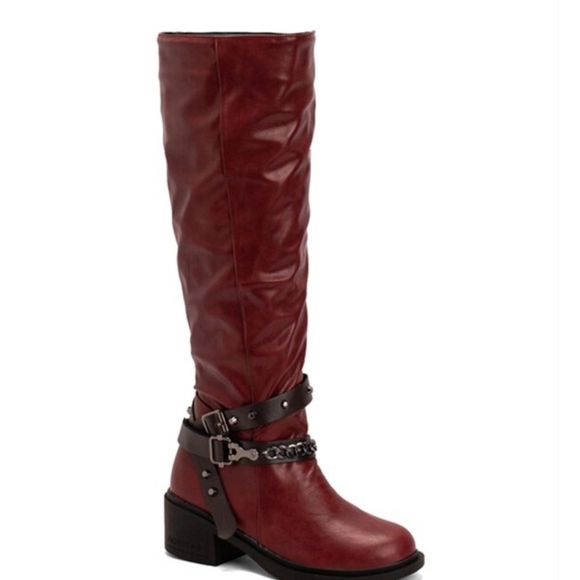 Brand new* only tried on once. Red knee high buckle boots - Picture 3 of 3